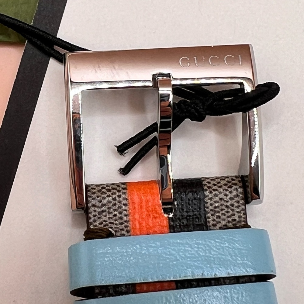 Gucci - G Timeless Tiger Watch - Picture 11 of 15